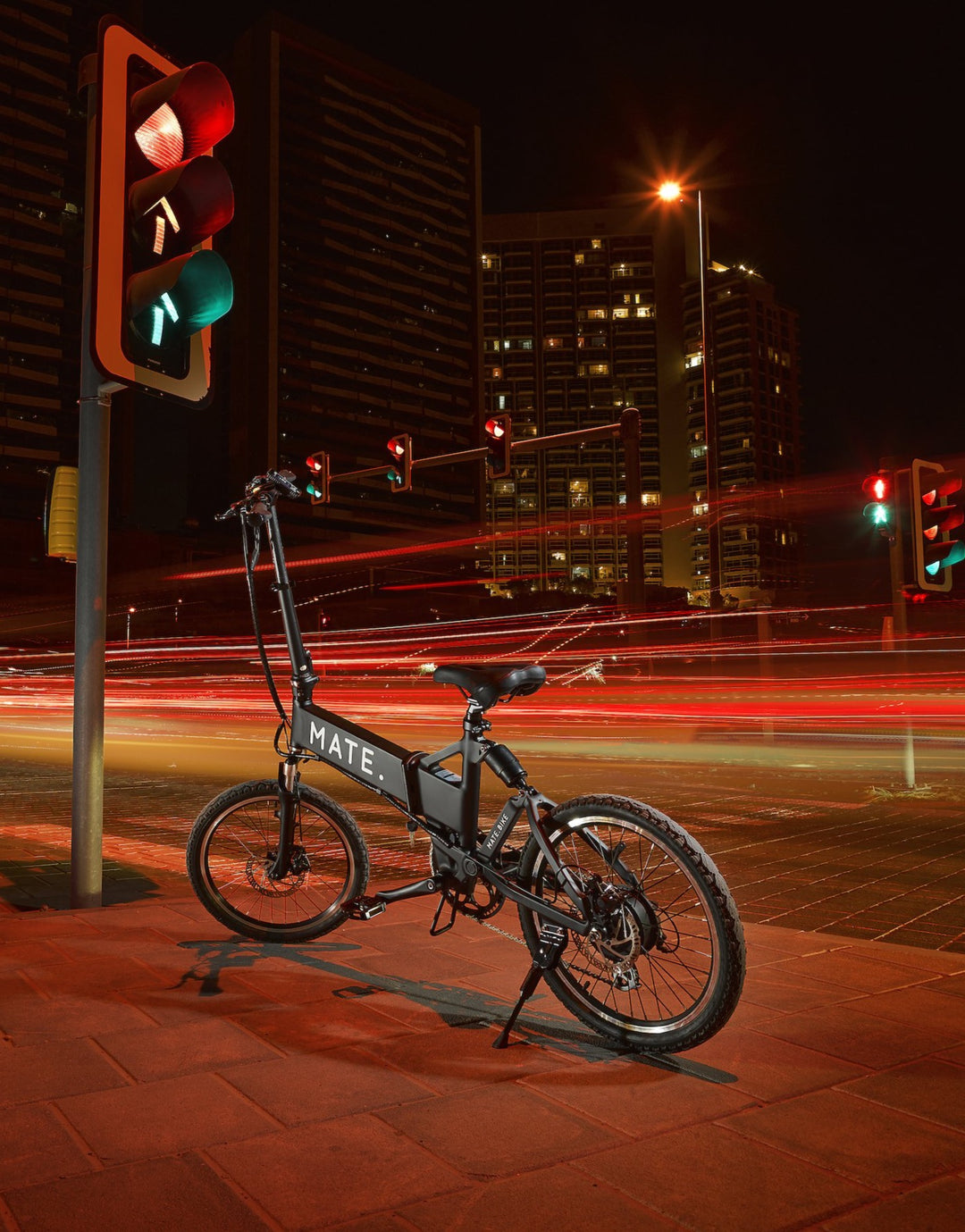 MATE City THE BEST EBIKE - Legacy Black